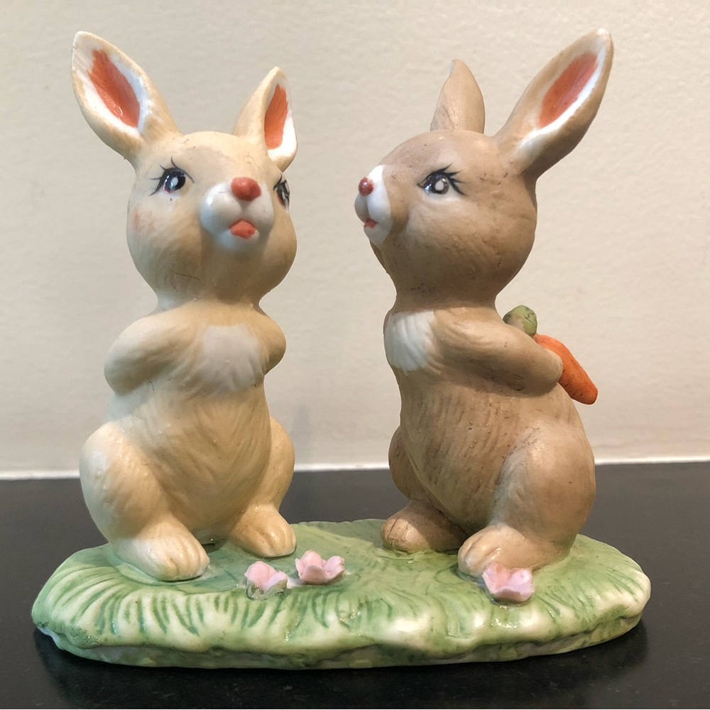 Vintage MCM Porcelain ROMANTIC BUNNY RABBITS FIGURINE/ CAKE TOPPER Retro Easter